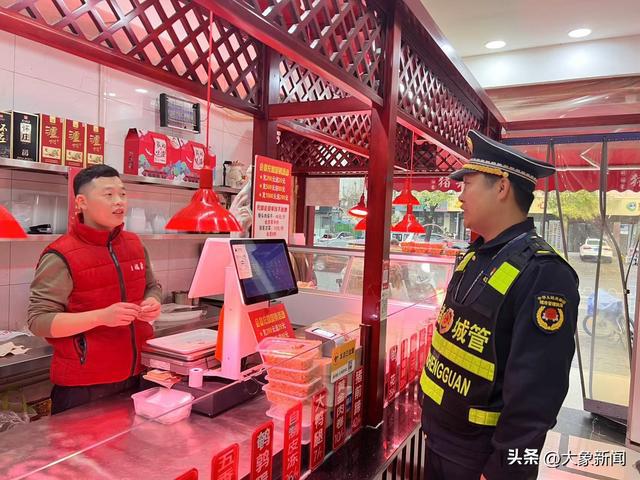 真情“胖东来式”服务温暖一座城凯发k8网站蹲点日记︱真心换(图1)