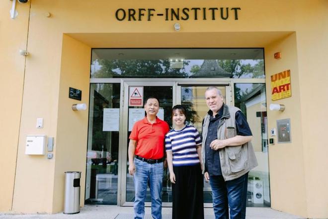 双版纳童萌乐托育的成长故事爱之名育未来：罗璐颖与西(图4)